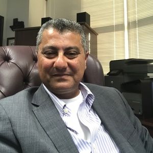 Meet your Posher, Maged